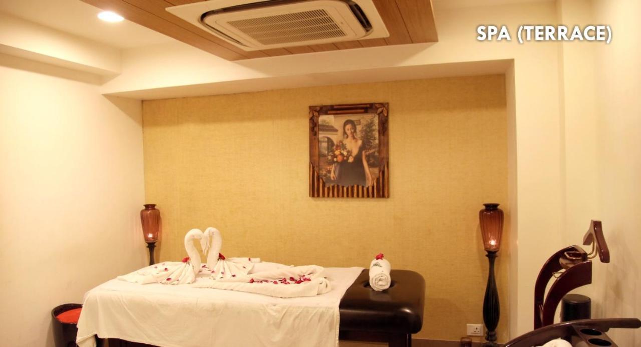 เดอะ เฟิร์น เรซิเดนซี ราชโกต Hotel ราชโกฎิ ภายนอก รูปภาพ