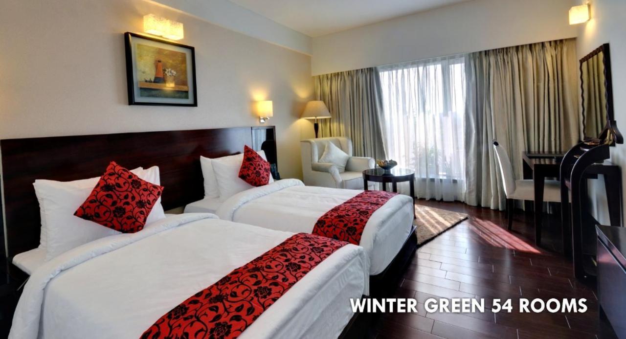 เดอะ เฟิร์น เรซิเดนซี ราชโกต Hotel ราชโกฎิ ภายนอก รูปภาพ