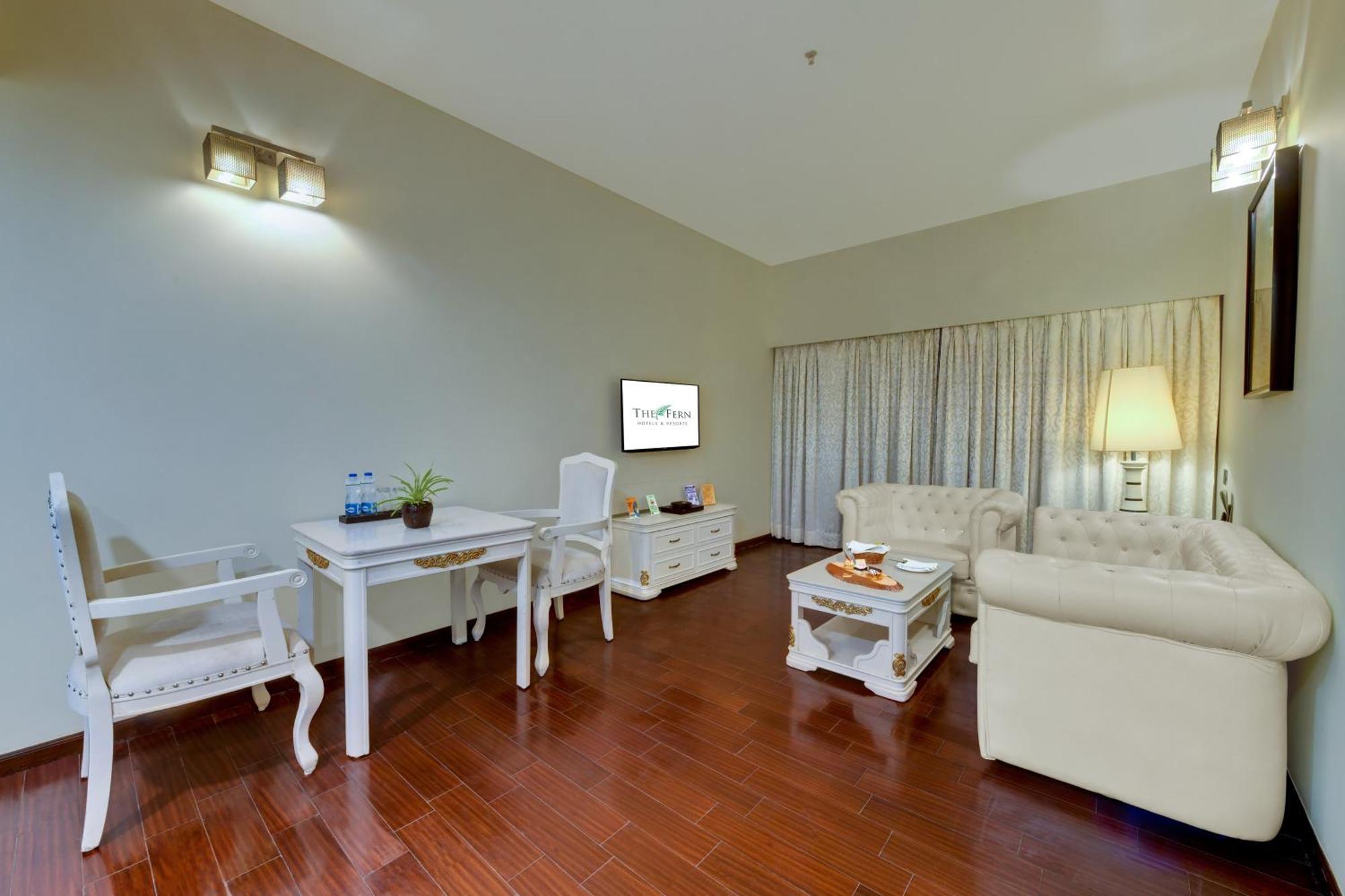 เดอะ เฟิร์น เรซิเดนซี ราชโกต Hotel ราชโกฎิ ภายนอก รูปภาพ